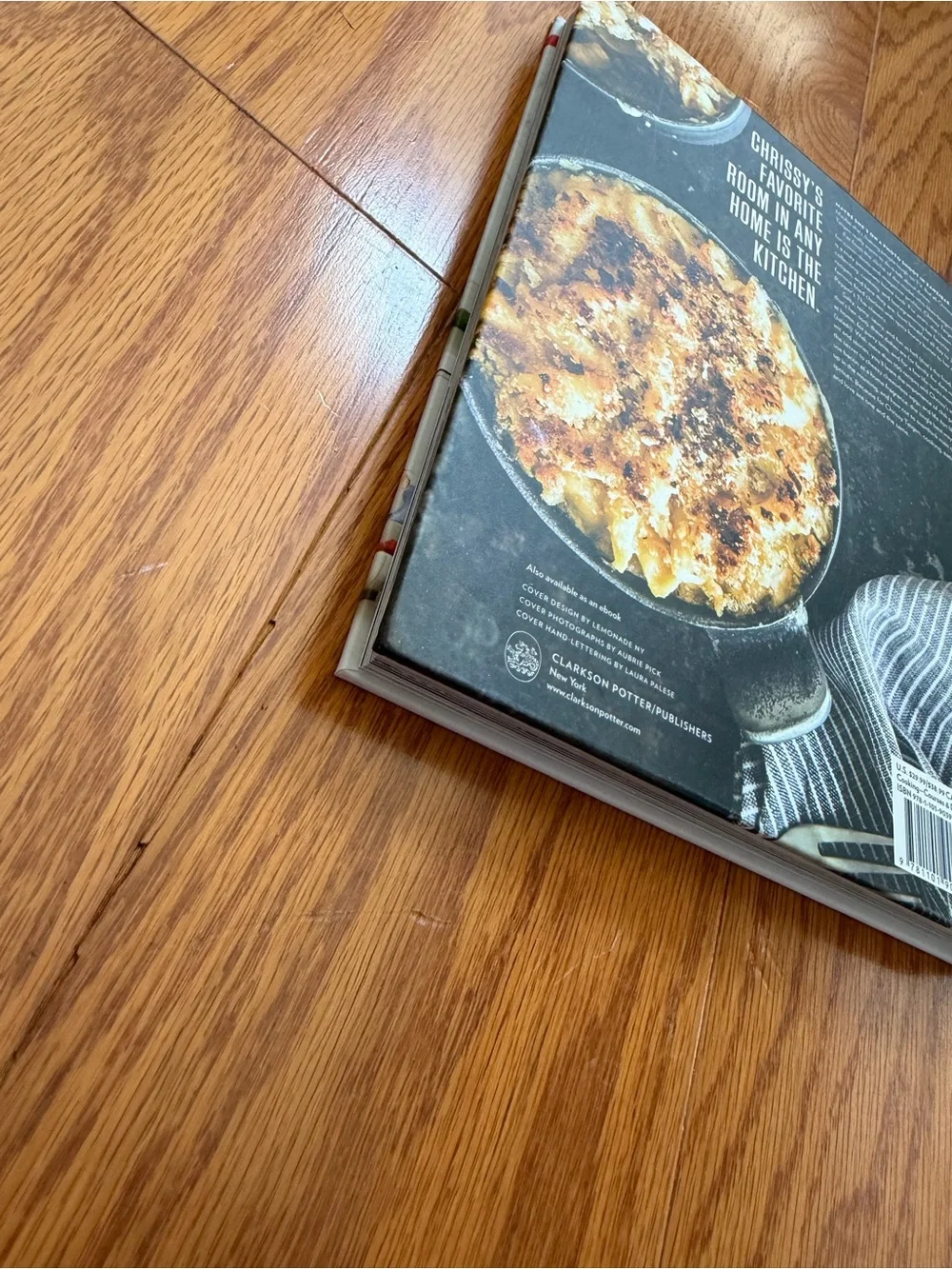 Cravings by Chrissy Teigen Cookbook Kitchen Cooking Baking